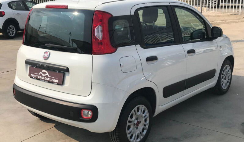 
								FIAT Panda 1.3 MJT 95 CV S&S Easy full									