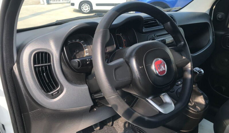 
								FIAT Panda 1.3 MJT 95 CV S&S Easy full									