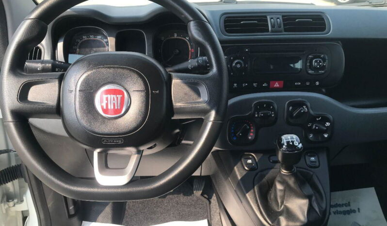 
								FIAT Panda 1.3 MJT 95 CV S&S Easy full									
