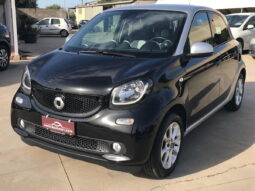 
										SMART Forfour 70 1.0 Passion full									