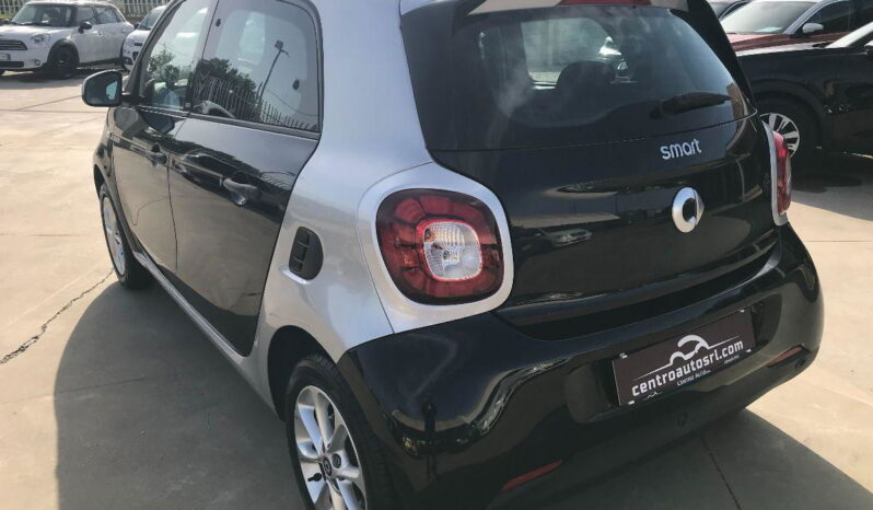 
								SMART Forfour 70 1.0 Passion full									