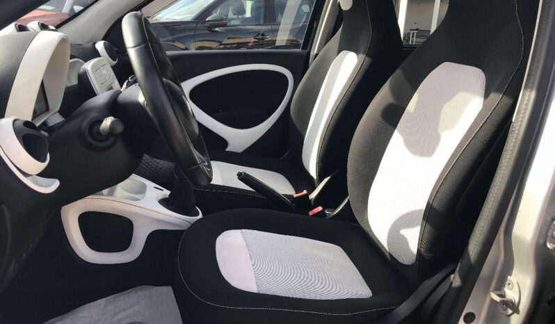 
								SMART Forfour 70 1.0 Passion full									