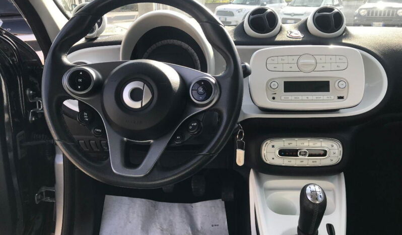 
								SMART Forfour 70 1.0 Passion full									