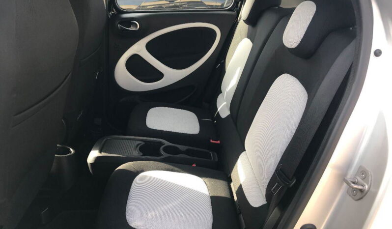 
								SMART Forfour 70 1.0 Passion full									