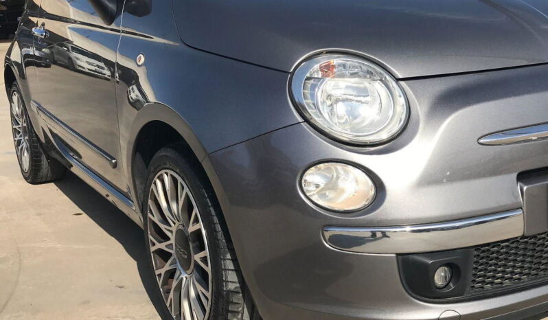 
								FIAT 500 1.2 Lounge full									