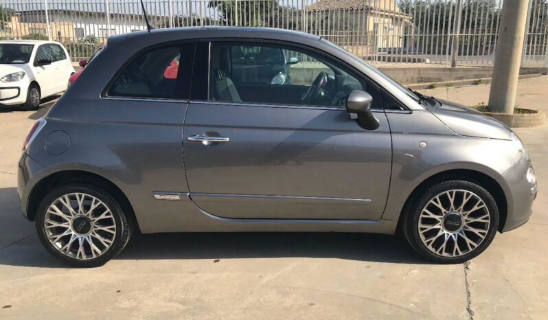 
								FIAT 500 1.2 Lounge full									
