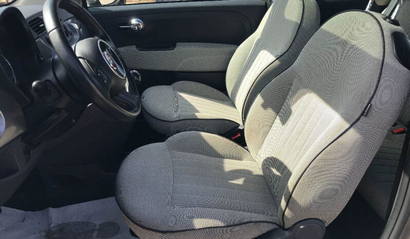 
								FIAT 500 1.2 Lounge full									