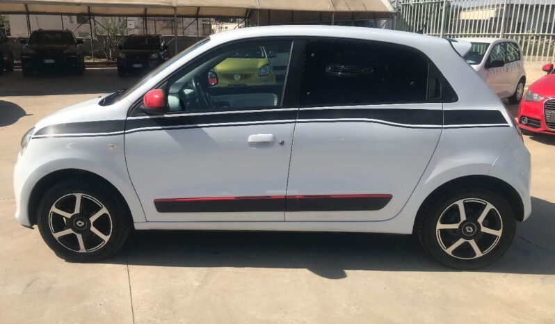 
								RENAULT Twingo 70 CV Sce Intens full									