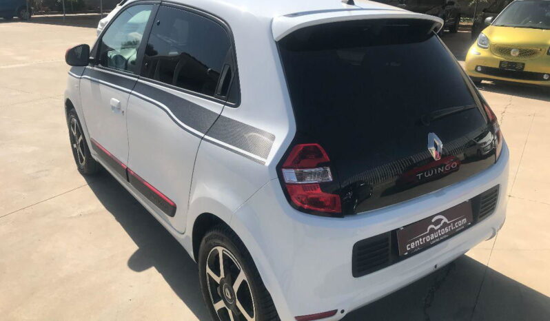 
								RENAULT Twingo 70 CV Sce Intens full									