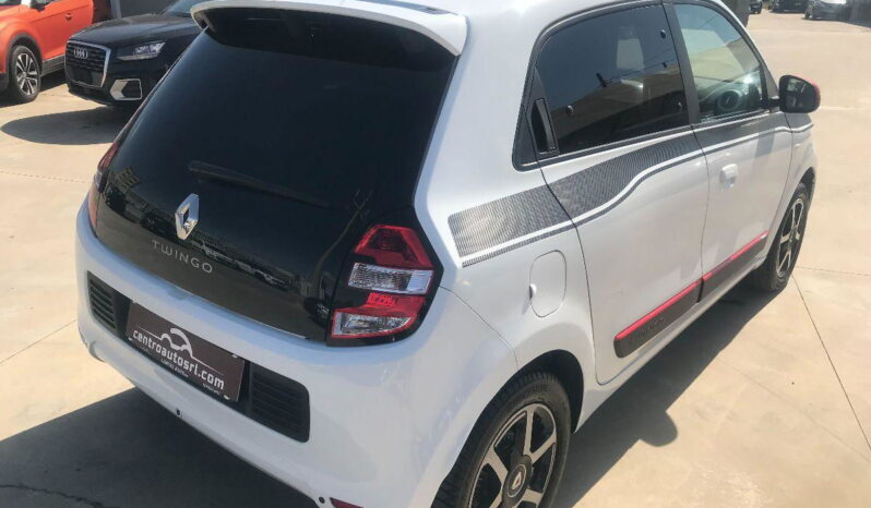 
								RENAULT Twingo 70 CV Sce Intens full									