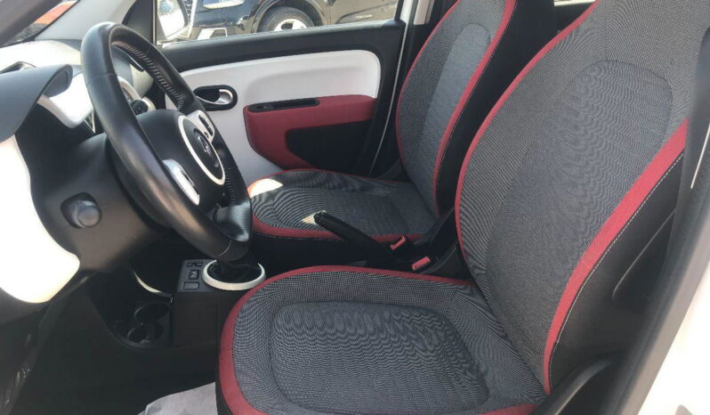 
								RENAULT Twingo 70 CV Sce Intens full									