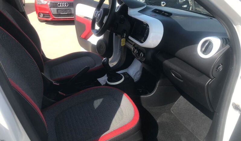 
								RENAULT Twingo 70 CV Sce Intens full									