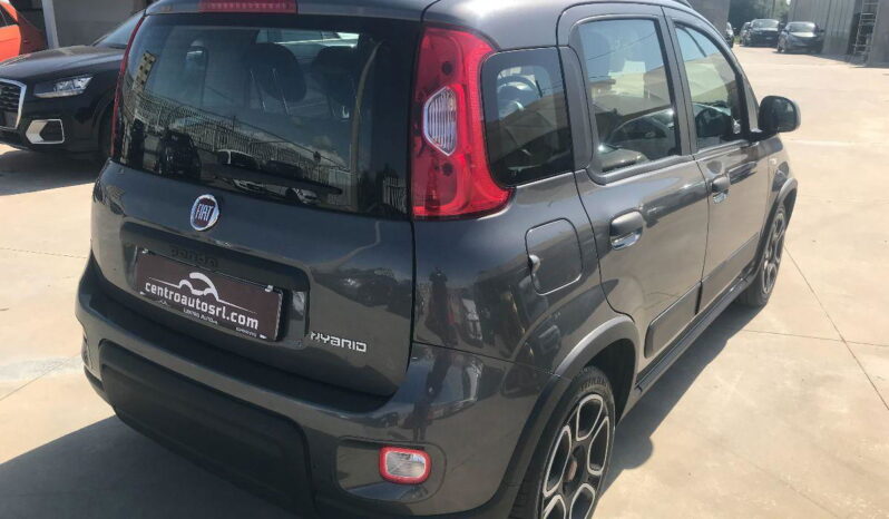 
								FIAT Panda 1.0 FireFly S&S Hybrid City Life full									
