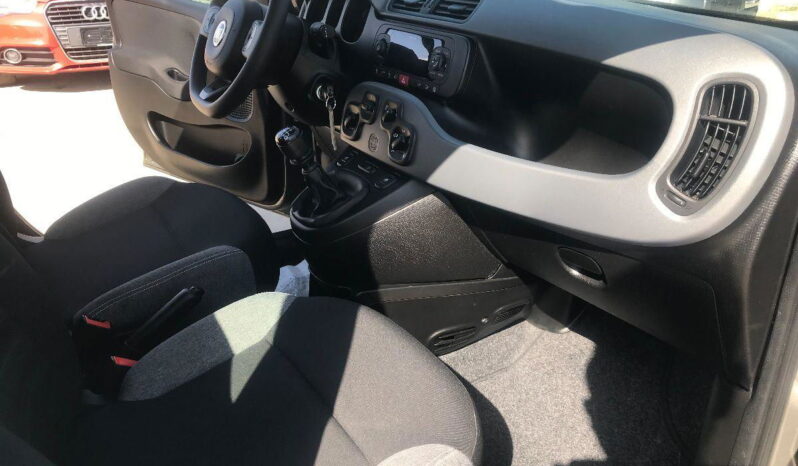 
								FIAT Panda 1.0 FireFly S&S Hybrid City Life full									