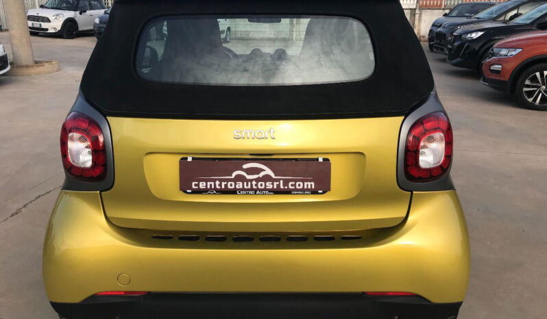 
								SMART Fortwo Cabrio fortwo 90 0.9T twinamic cabrio Passion full									