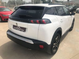 
										PEUGEOT 2008 BlueHDi 110 S&S Allure Pack full									