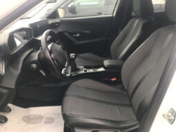 
										PEUGEOT 2008 BlueHDi 110 S&S Allure Pack full									