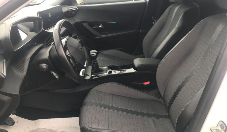 
								PEUGEOT 2008 BlueHDi 110 S&S Allure Pack full									