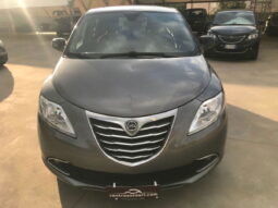 
										LANCIA Ypsilon 1.2 69 CV 5 porte S&S Gold full									