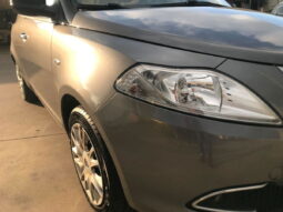 
										LANCIA Ypsilon 1.2 69 CV 5 porte S&S Gold full									