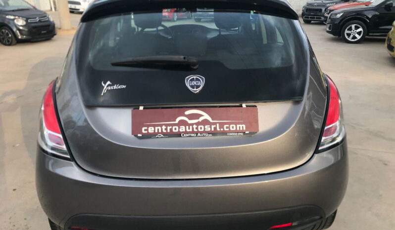 
								LANCIA Ypsilon 1.2 69 CV 5 porte S&S Gold full									