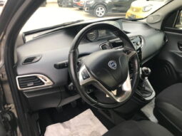 
										LANCIA Ypsilon 1.2 69 CV 5 porte S&S Gold full									