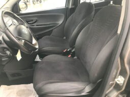 
										LANCIA Ypsilon 1.2 69 CV 5 porte S&S Gold full									